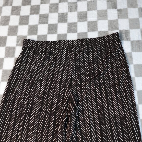 Chico's fluid travelers pants 2 striped zig zag print choc chip white 18 - Picture 4 of 14